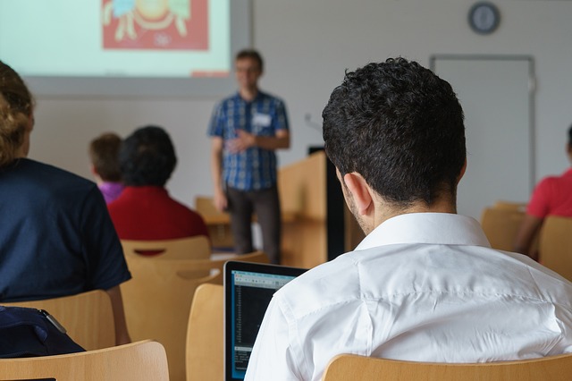 studenti na semináři